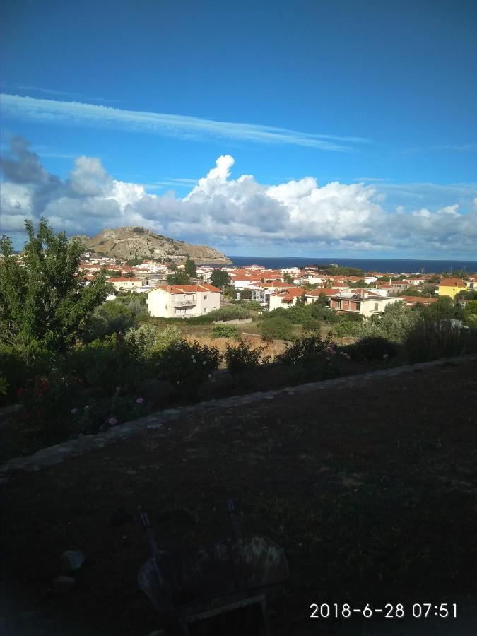 Αμυγδαλιές 33 Μύρινα Villa Exterior photo